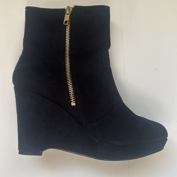 H&M wedge booties - Picture 3 of 3